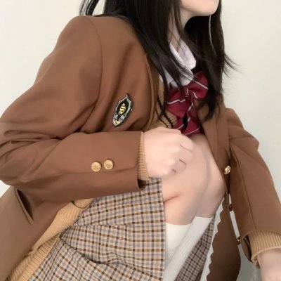 红粉争春